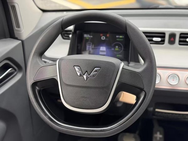 Wuling Hongguang MINIEV 2021, 15600 км, за 23400 CNY - фото 10