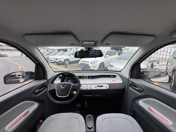 Wuling Hongguang MINIEV 2021, 15600 км, за 23400 CNY - фото 9