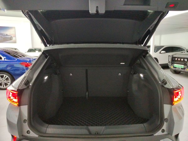 Volkswagen ID.4 CROZZ 2022, 38400 км, за 82800 CNY - фото 23