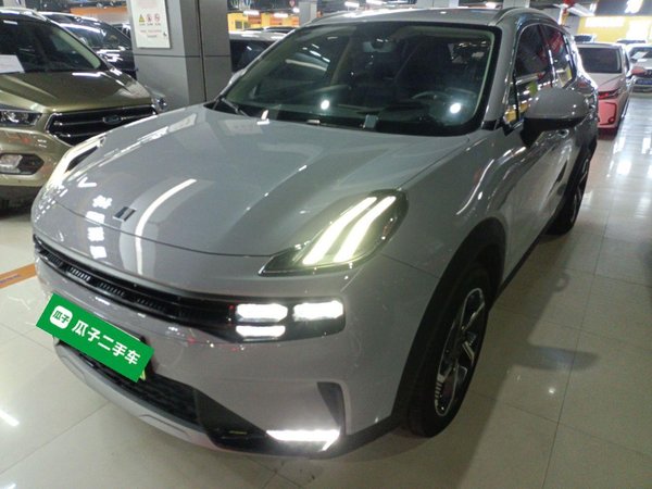 Lynk & Co. 06 EM-P 2022 PHEV 84 км автономной работы Версия Pro