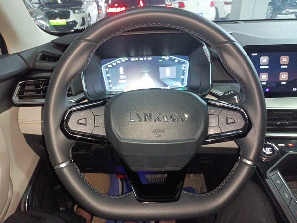 Lynk & Co 06 EP-M 2021, 33100 км, за 66900 CNY - фото 15