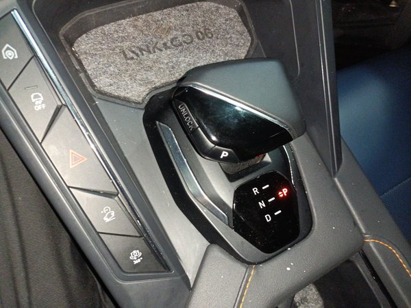 Lynk & Co 06 EP-M 2021, 33100 км, за 66900 CNY - фото 18