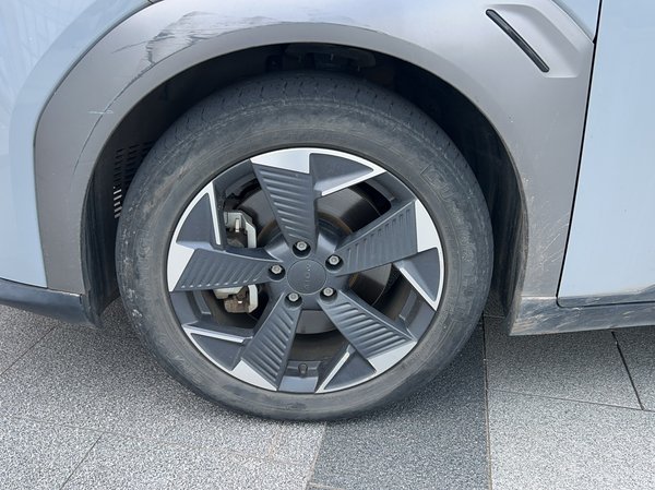 AION Y 2021, 71700 км, за 63100 CNY