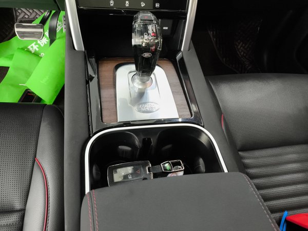 Land Rover Discovery Sport 2020, 48400 км, за 124900 CNY - фото 18