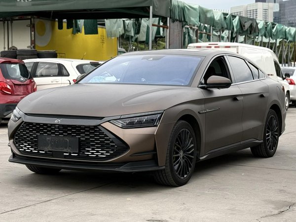 Роскошная полноприводная версия BYD Han 2020 DM performance, 2020 года