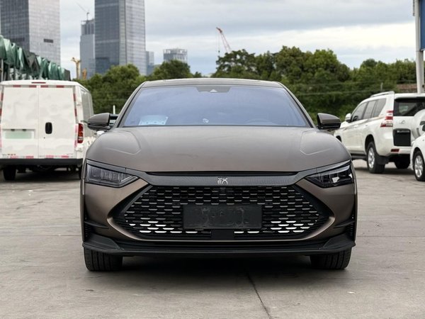 BYD Han 2020, 76300 км, за 75200 CNY