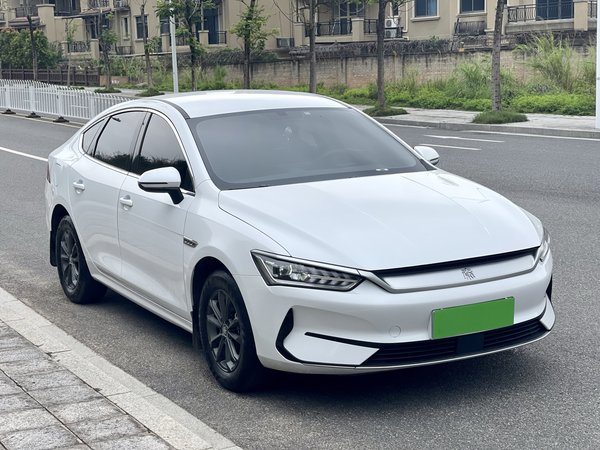 BYD Han 2021, 34500 км, за 66700 CNY