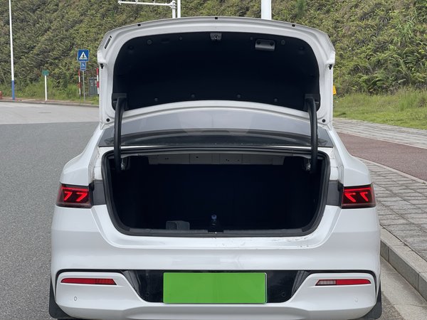 BYD Han 2021, 34500 км, за 66700 CNY - фото 25