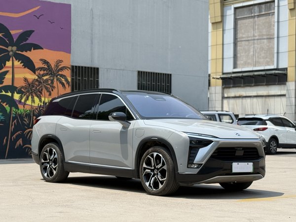 Шестиместный Nio ES8 2020 580 км signature edition, 2019 года