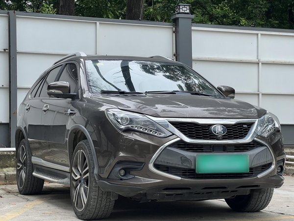 BYD Tang 2017, 60500 км, за 50000 CNY