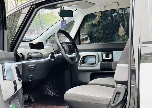 Baojun E300 2020, 48800 км, за 29700 CNY - фото 10