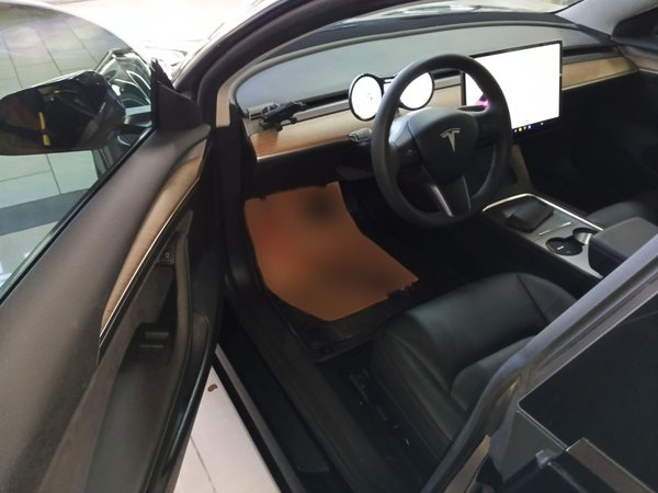 Tesla Model 3 2021, 83300 км, за 120900 CNY - фото 20