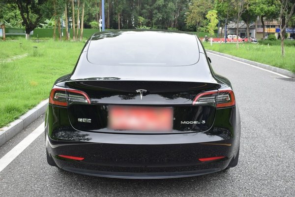 Tesla Model 3 2021, 83300 км, за 120900 CNY - фото 6