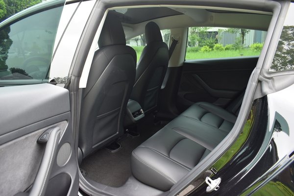 Tesla Model 3 2021, 83300 км, за 120900 CNY - фото 21