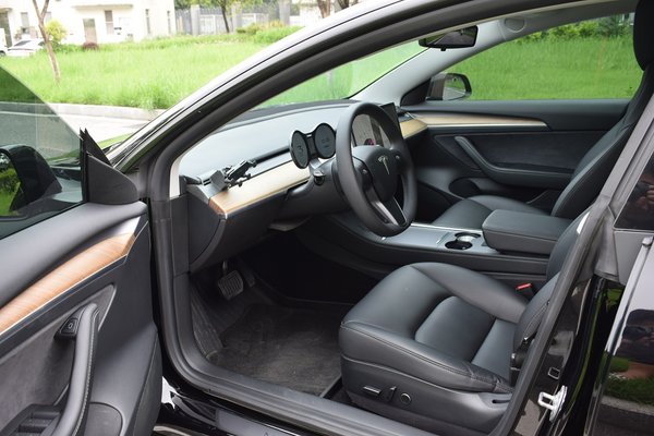 Tesla Model 3 2021, 83300 км, за 120900 CNY - фото 19