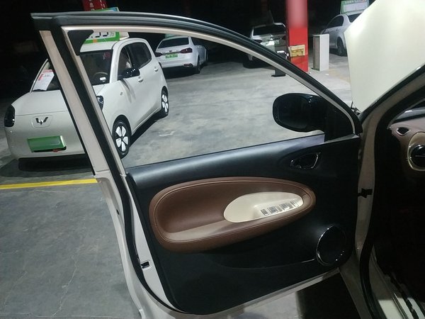 Wuling Bingguo 2023, 11300 км, за 36000 CNY - фото 27