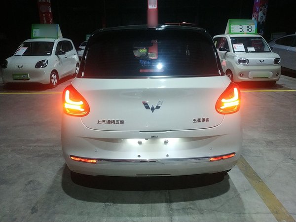 Wuling Bingguo 2023, 11300 км, за 36000 CNY - фото 6