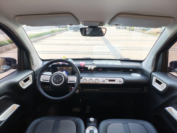 Wuling Hongguang MINIEV 2022, 830000 км, за 31600 CNY - фото 16