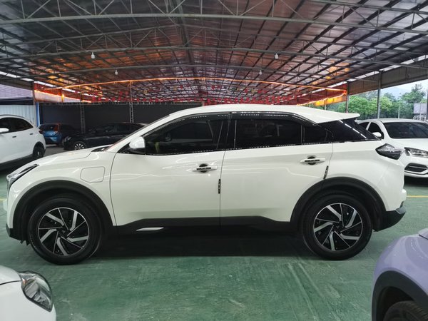 Nezha U 2021, 258900 км, за 43200 CNY