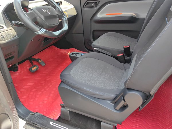 Wuling Hongguang MINIEV 2022, 14400 км, за 19600 CNY - фото 11