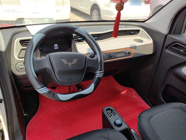 Wuling Hongguang MINIEV 2022, 14400 км, за 19600 CNY - фото 15