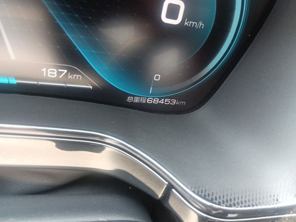 BYD Tang 2020, 68500 км, за 90400 CNY - фото 8