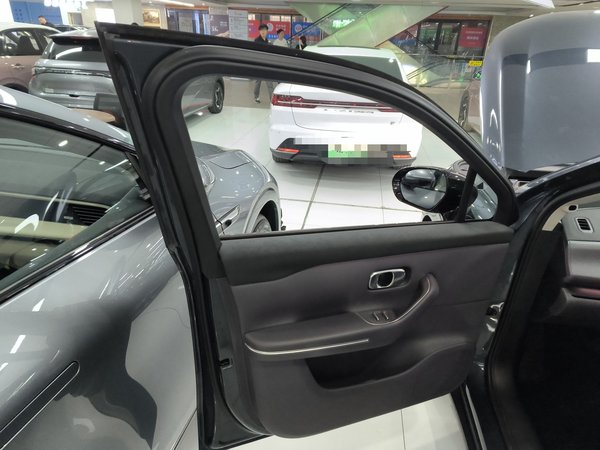 Leapmotor C10, 16400 км, за 110500 CNY - фото 27