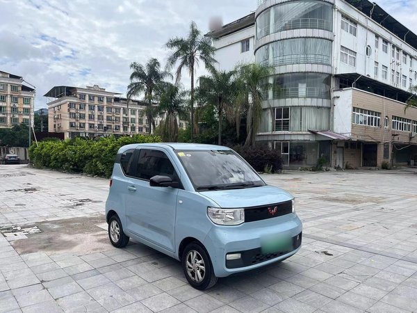 Wuling Hongguang MINIEV 2020, 50000 км, за 14700 CNY