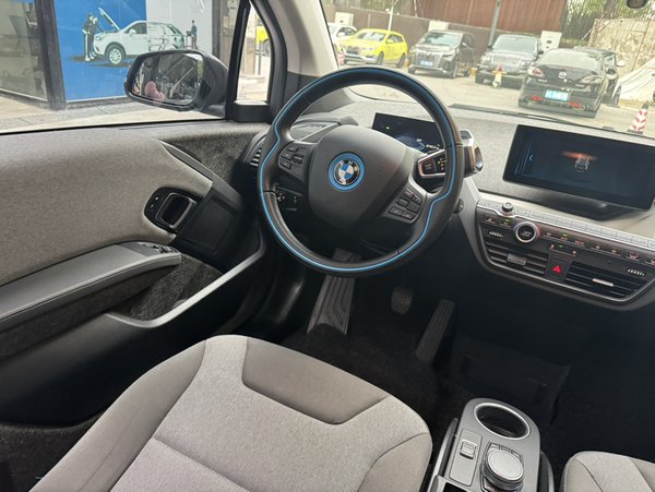 BMW i3 2018, 51900 км, за 65500 CNY - фото 18