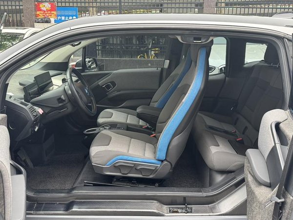 BMW i3 2018, 51900 км, за 65500 CNY - фото 11