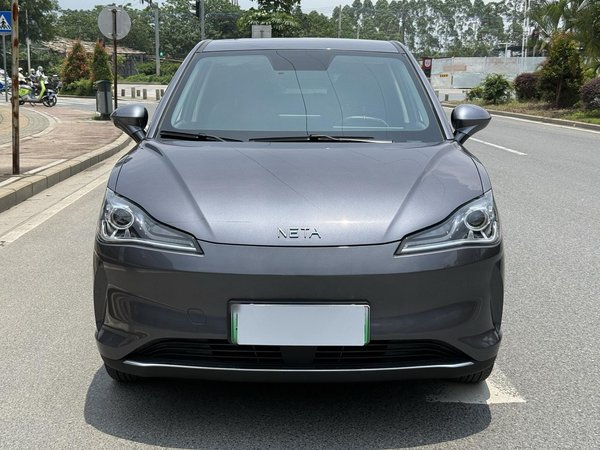 Автомобиль Nezha Nezha V 2022 Модный 400 Lite, 2022 года