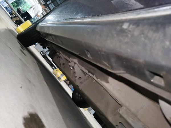 Автомобиль Nezha Nezha V 2022 Модный 400 Lite, 2022 года