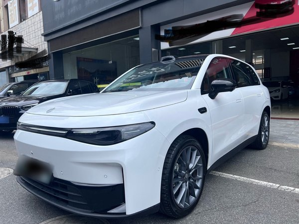 Автомобиль с нулевым пробегом C10 2024, модель 530, версия для лидара с нулевым пробегом