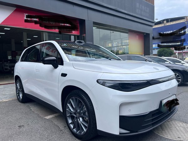 Leapmotor C10, 10800 км, за 112600 CNY