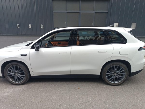 Leapmotor C10, 10800 км, за 112600 CNY