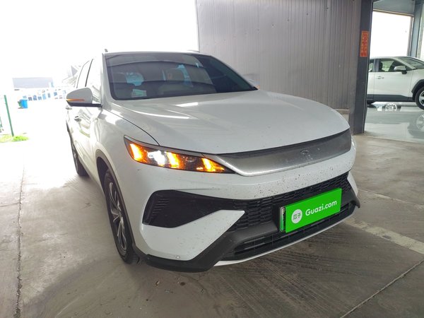 BYD Song 2024, 990000 км, за 81100 CNY