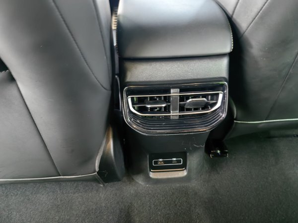 XPeng P5 2022, 83700 км, за 67400 CNY - фото 10