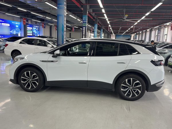 Volkswagen ID.4 X 2022, 45000 км, за 90100 CNY