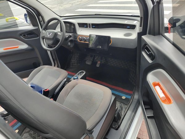 Wuling Hongguang MINIEV 2020, 30200 км, за 15100 CNY - фото 10