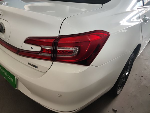 BYD Qin 2017, 106800 км, за 28300 CNY - фото 8