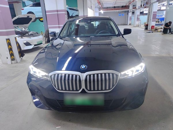 BMW i3 2024 eDrive 35 л, 2023 года