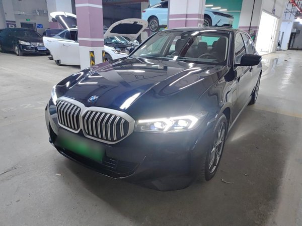 BMW i3 2024 eDrive 35 л