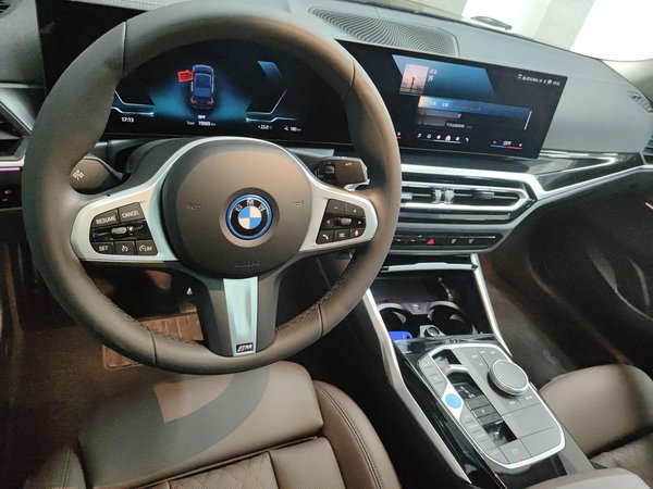 BMW i3 2023, 20000 км, за 149100 CNY - фото 11