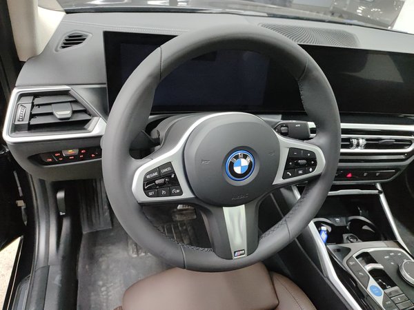 BMW i3 2023, 20000 км, за 149100 CNY - фото 12