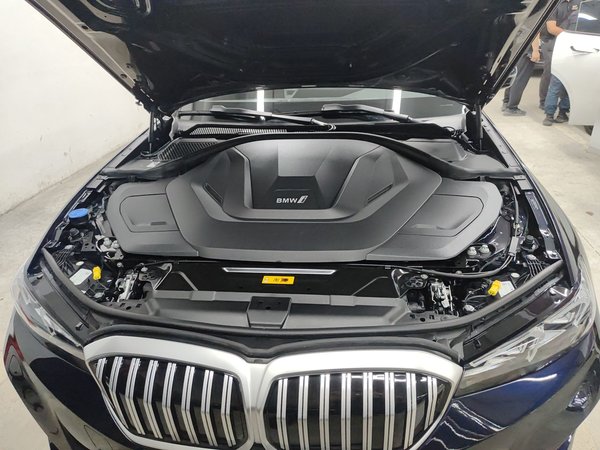 BMW i3 2023, 20000 км, за 149100 CNY - фото 17