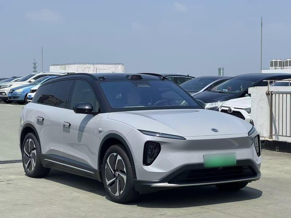 Nio ES6 2023, 15900 км, за 155300 CNY