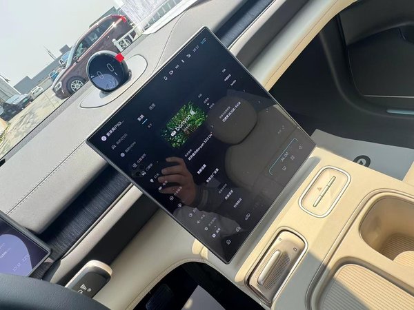 Nio ES6 2023, 15900 км, за 155300 CNY - фото 11