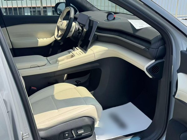 Nio ES6 2023, 15900 км, за 155300 CNY - фото 12