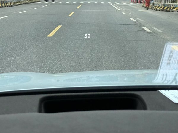 Nio EC6 2023, 42200 км, за 193800 CNY - фото 18