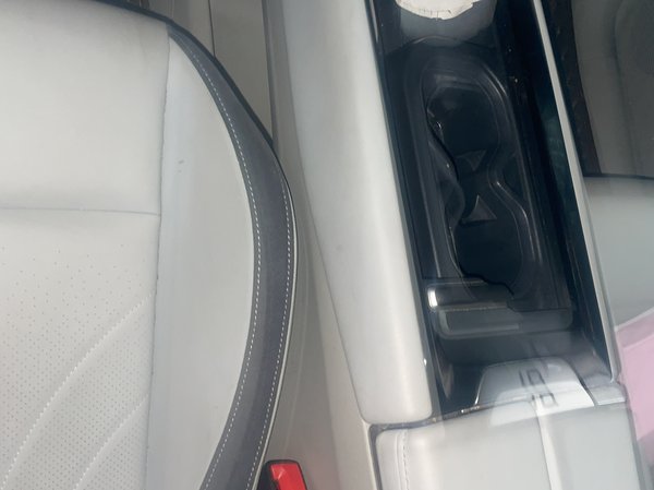 Volkswagen ID.7 Vision, 18500 км, за 121700 CNY - фото 18